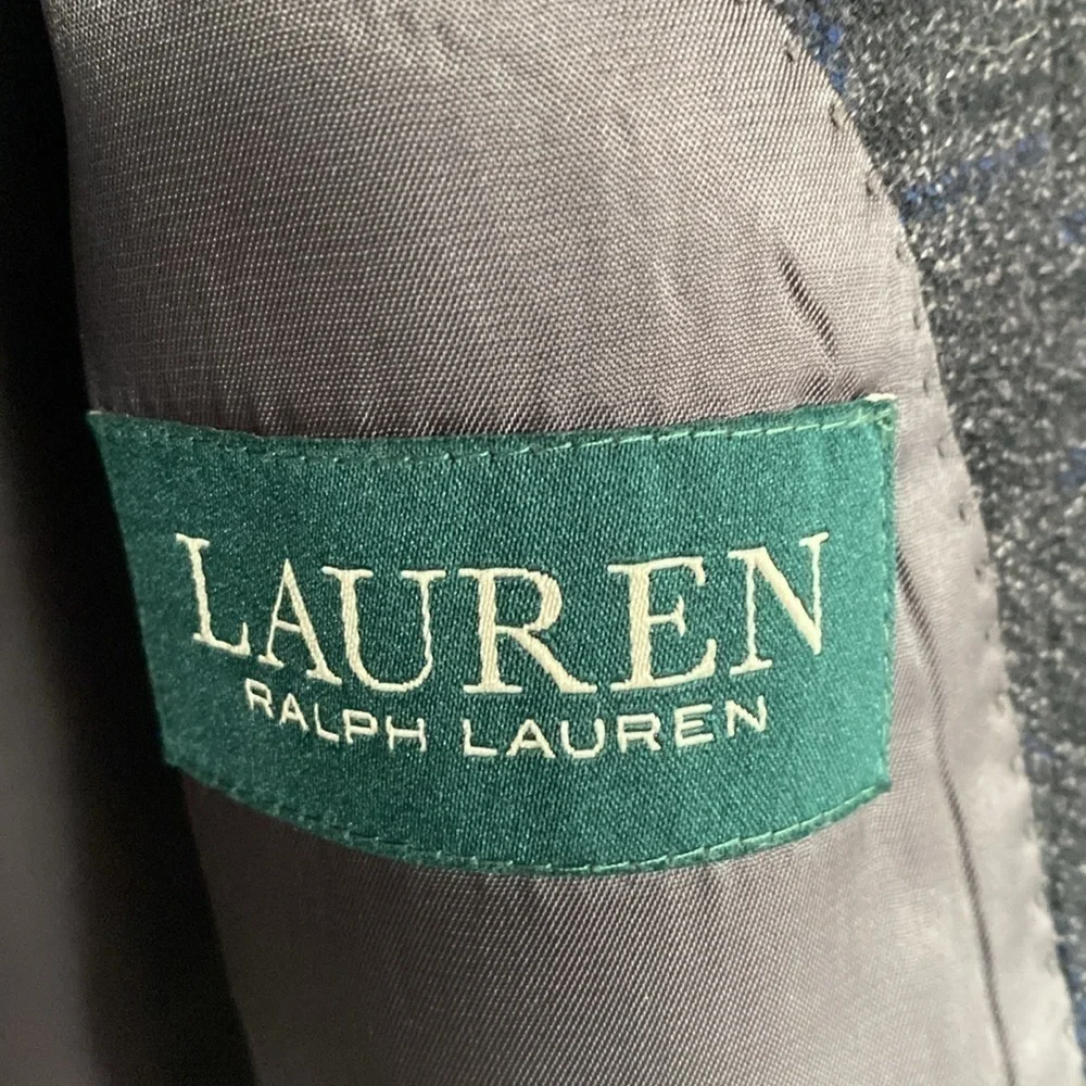 Lauren Ralph Lauren classic stunning
